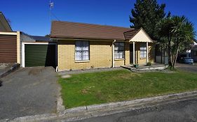 Sunny Unit On Grey St